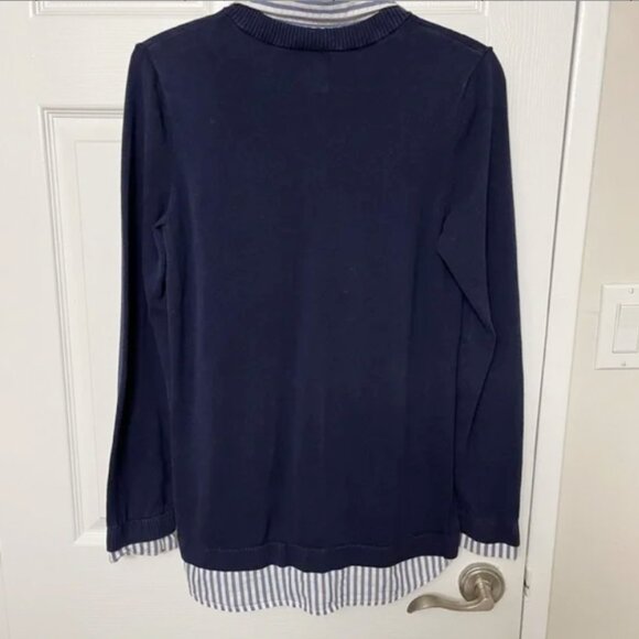 Tommy Hilfiger Fooler V-Neck Sweater, SIZE M - Picture 2 of 5
